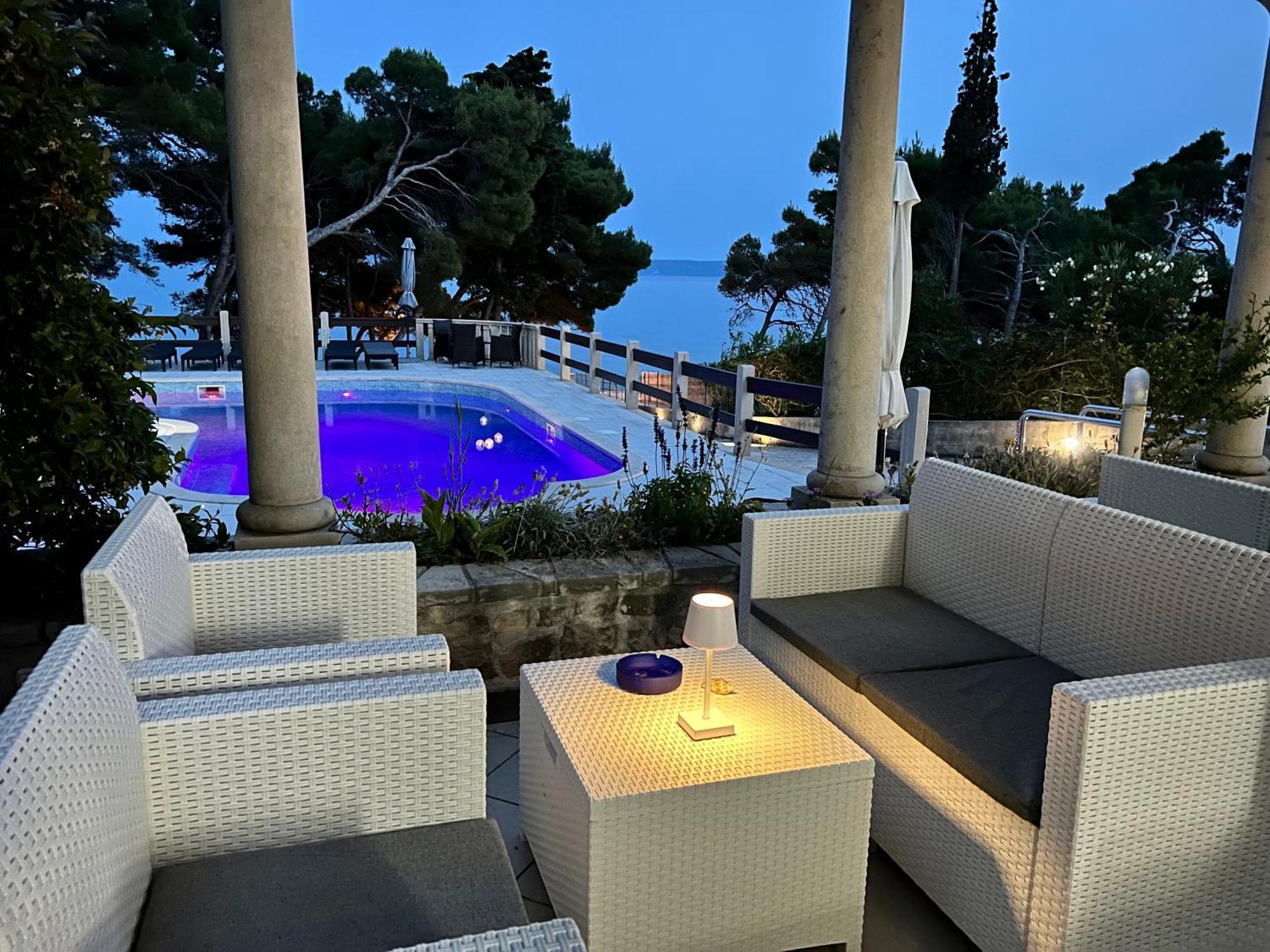 Vila Vera Seafront Apartments Сумартін Екстер'єр фото