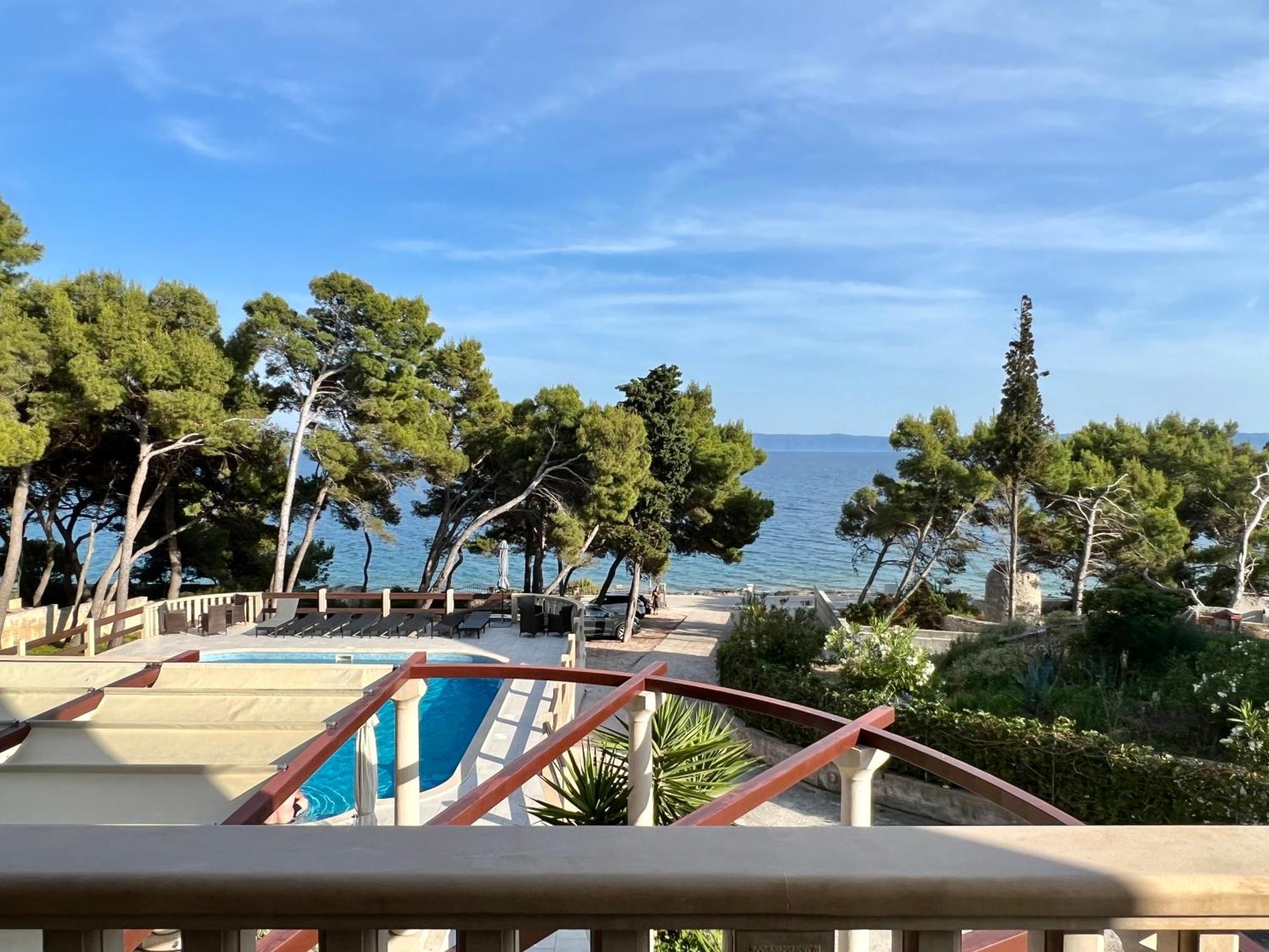 Vila Vera Seafront Apartments Сумартін Екстер'єр фото
