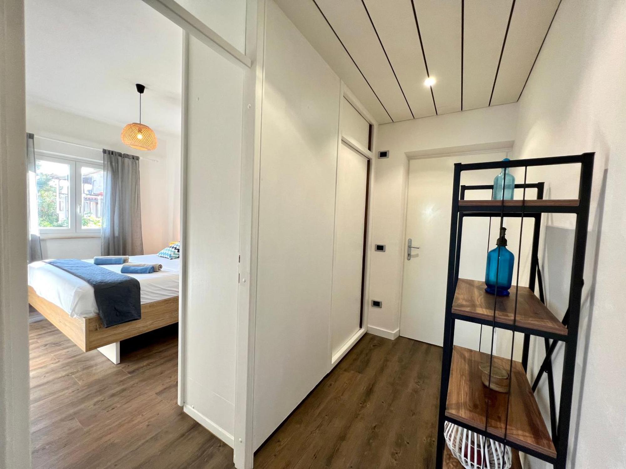 Vila Vera Seafront Apartments Сумартін Екстер'єр фото